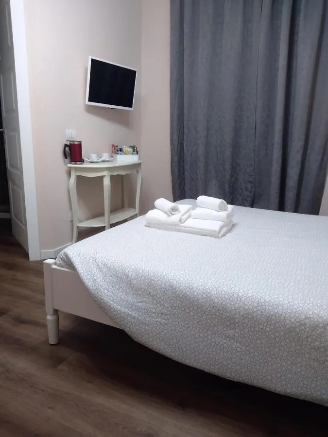 Glam Resort Giulia La Spezia 2*,
