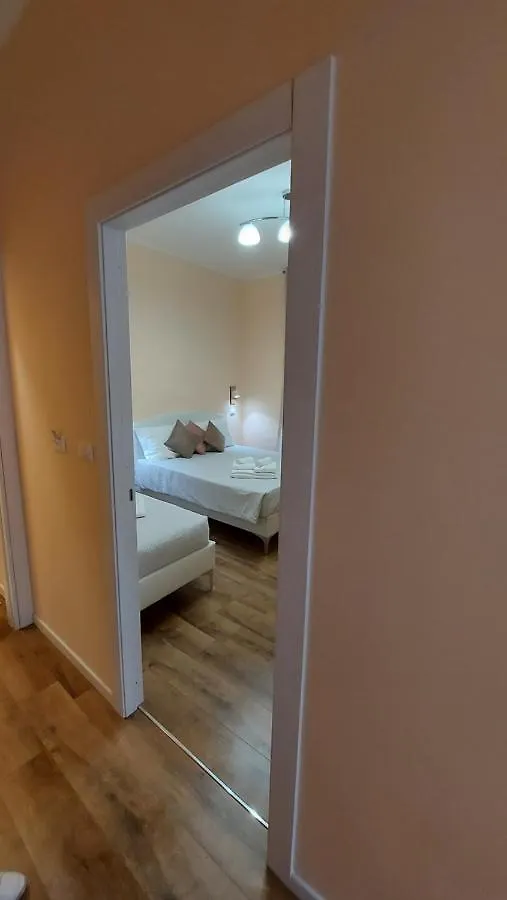 Glam Resort Giulia La Spezia Guest house